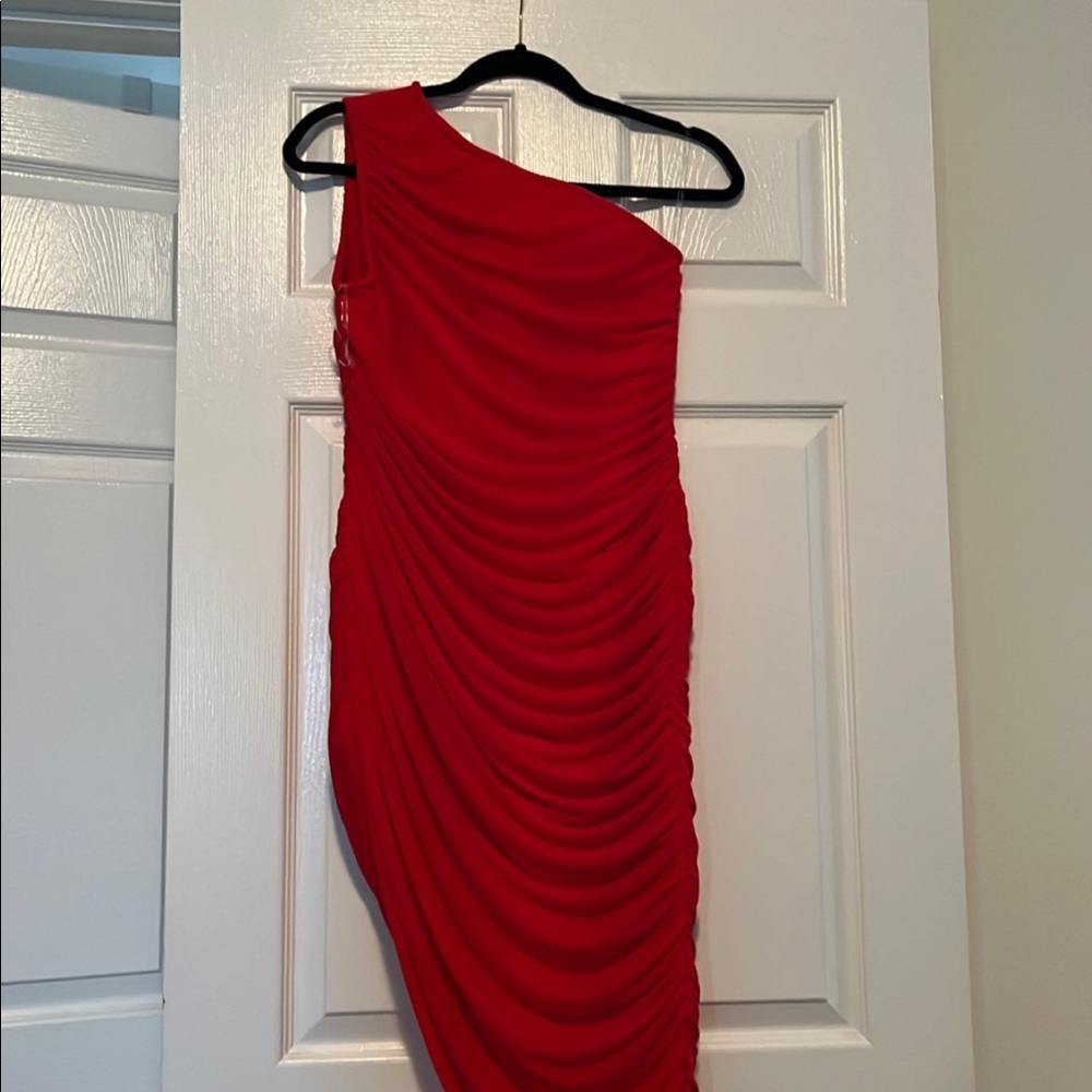 Bella Barnet Orange/Red one shoulder dress